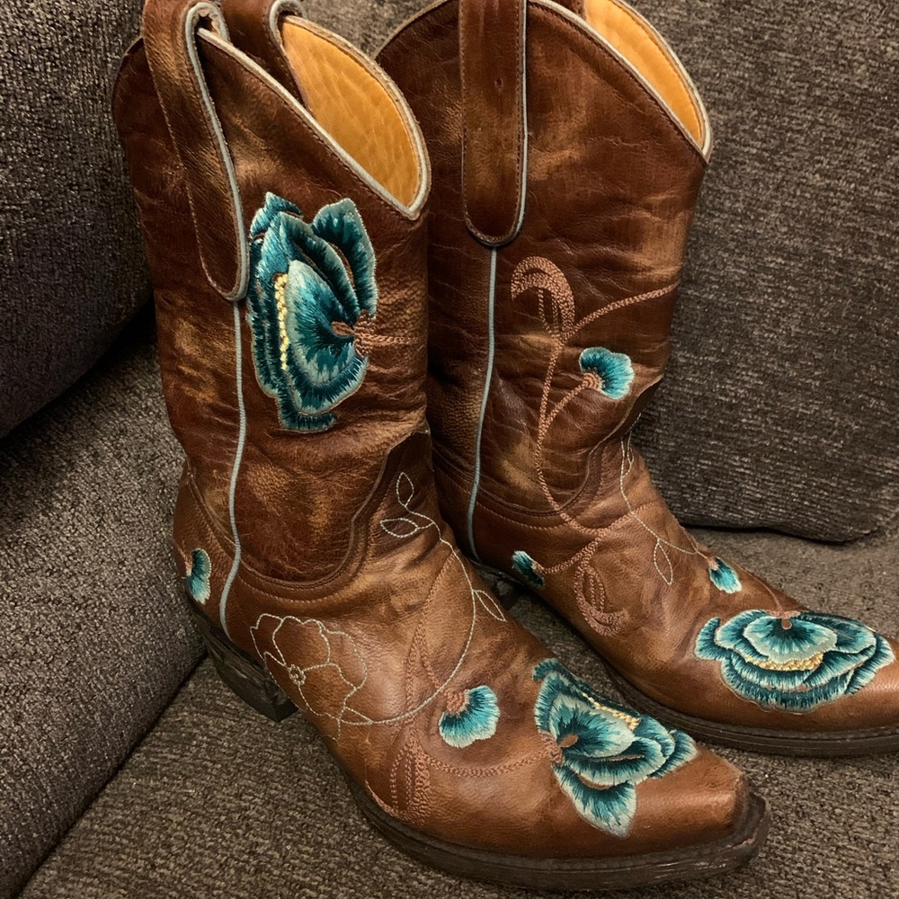 Old gringo women’s cowboy boots